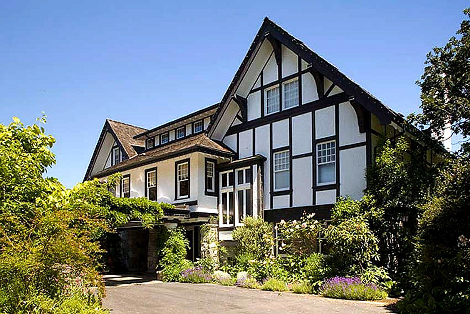 English Tudor Manor by C&W Campbell, Oak Bay · Heritage Restoration