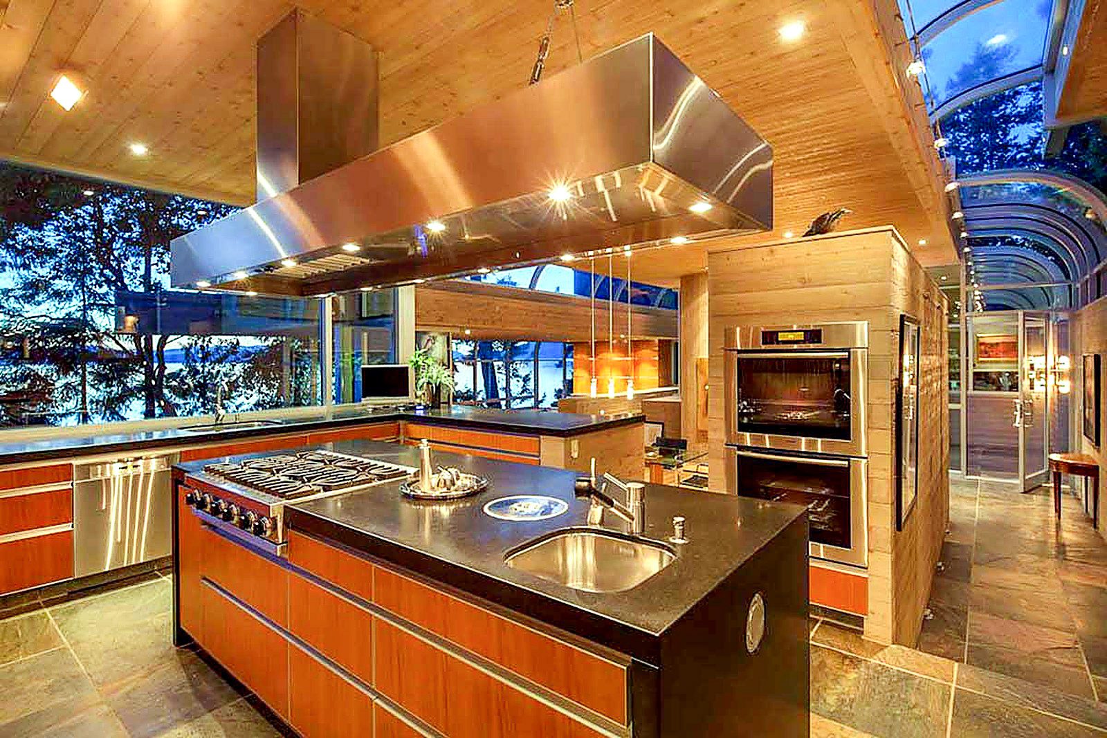 Saanich Inlet Home — interior and exterior by C&W Campbell